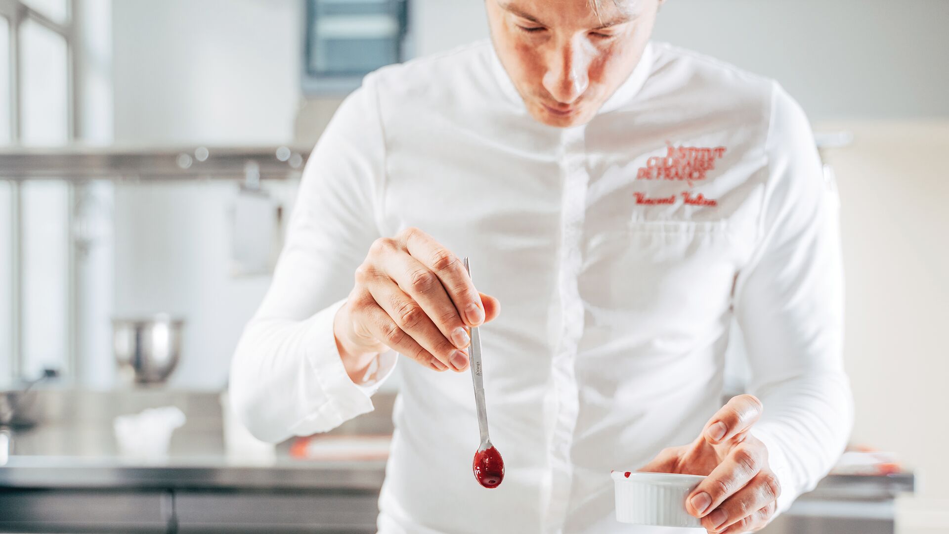 triangle CHEF - Curated for Professionals