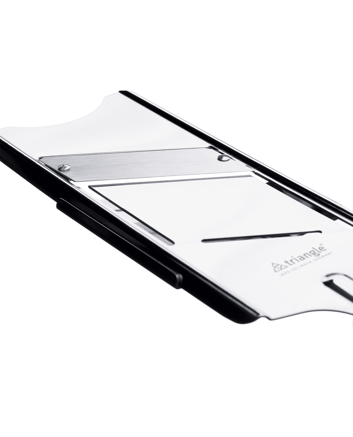 84 141 15 04_P_8414115-N-v02-web.jpg 8414115-N-v02-web