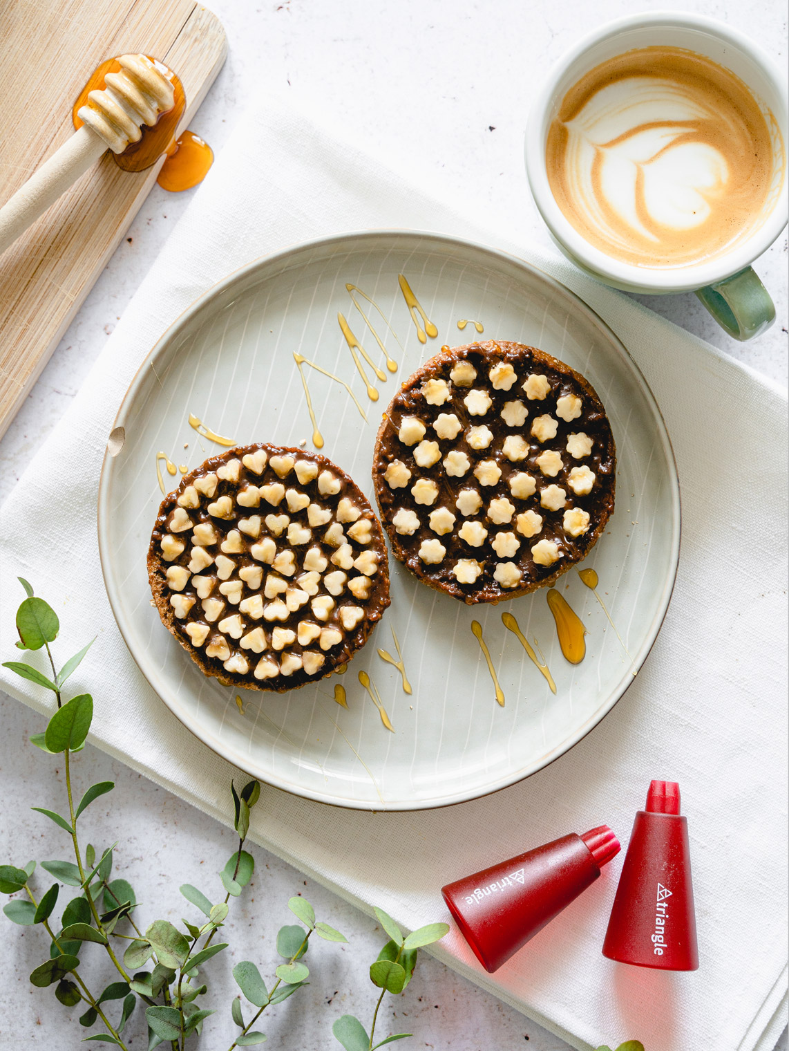 50 798 12 00_5079812_i01_LCDG_vertikal_web.jpg Konfetti-Ausstecher Herz