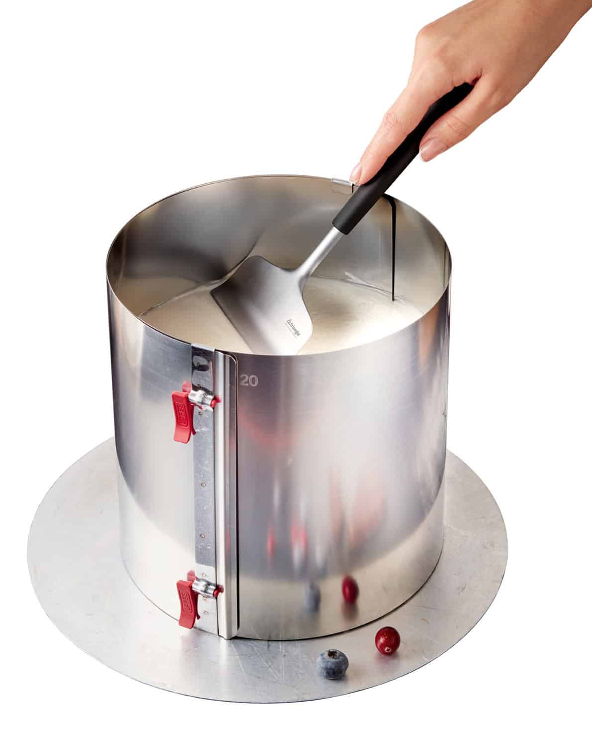 Cream spreader - Perfectly smooth surfaces even in large cake rings -  triangle